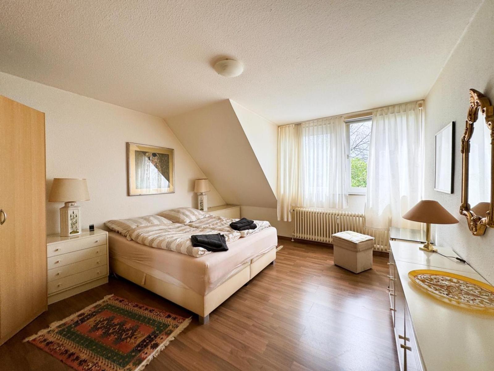 Gepflegte 3 Zimmer Wohnung! Hanôver Exterior foto